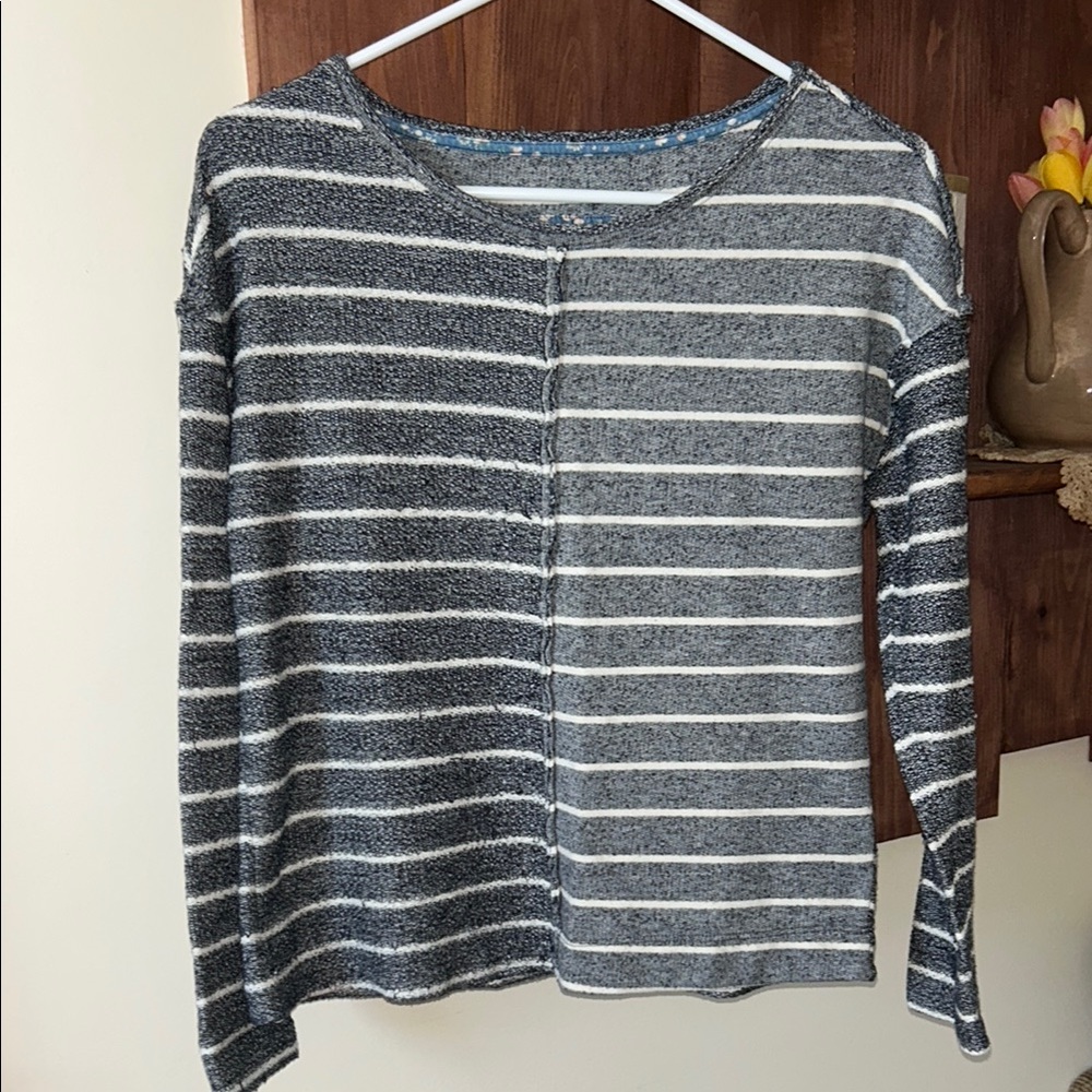 Anthropologie sweatshirt